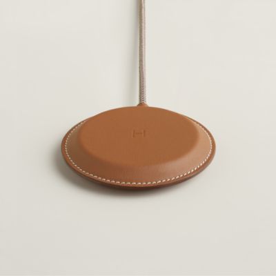Tech accessories and leather cases | Hermès UK